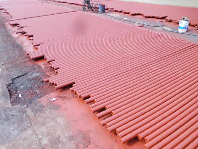 網架桿件噴漆后