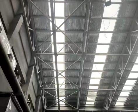 輕鋼網(wǎng)架加工工程.jpg 輕鋼網(wǎng)架加工工程.jpg