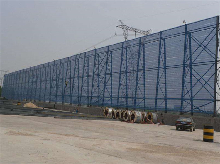 擋風(fēng)墻網(wǎng)架工程
