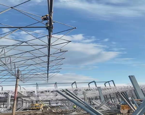 汽車焊接鋼結(jié)構(gòu)網(wǎng)架車間.jpg 汽車焊接鋼結(jié)構(gòu)網(wǎng)架車間.jpg