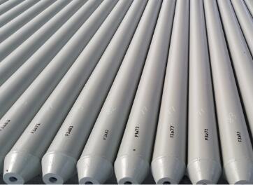 網架加工成品桿件.jpg 網架加工成品桿件.jpg