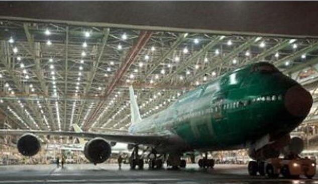 基地飛機(jī)維修機(jī)庫(kù)網(wǎng)架工程.jpg 基地飛機(jī)維修機(jī)庫(kù)網(wǎng)架工程.jpg