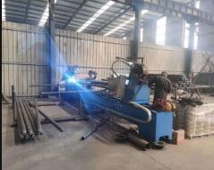 屋面網(wǎng)架加工焊接.jpg 屋面網(wǎng)架加工焊接.jpg